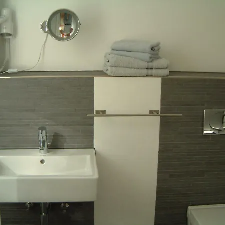 Kirschgarten Rochusstrasse Apartmán